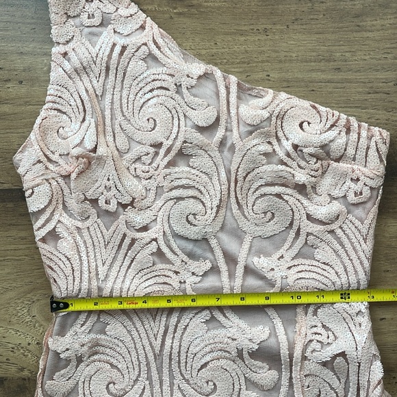 NWT Lulus Madina Blush Pink Sequin One-Shoulder Bodycon Mini Dress - Picture 11 of 16